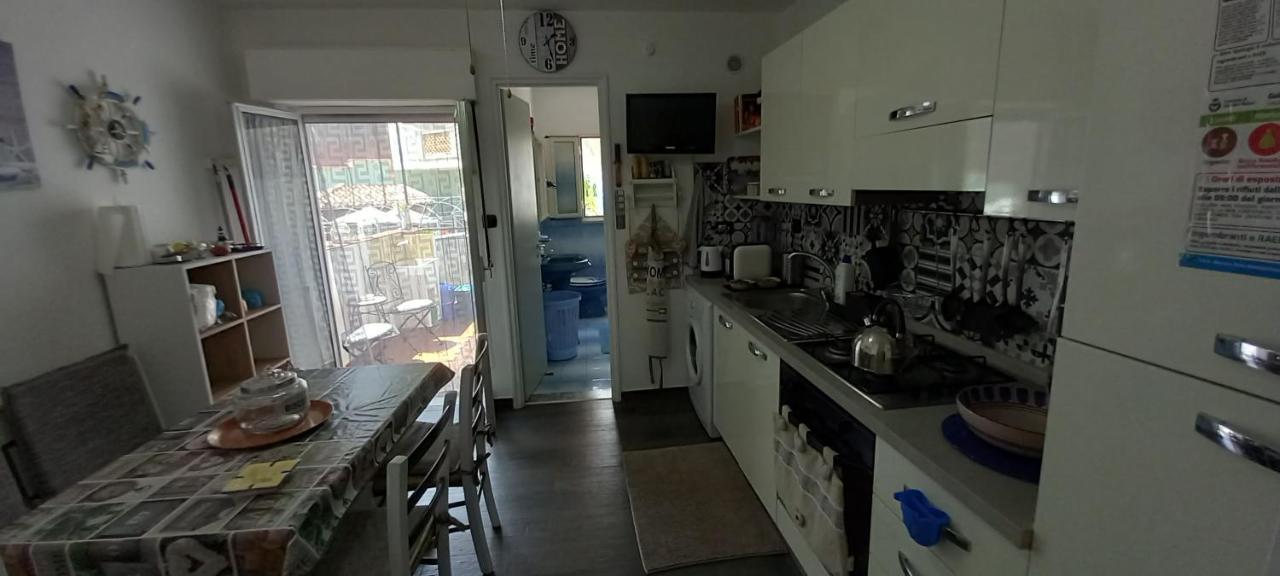 Sabrina'S House Apartment Giardini Naxos Ngoại thất bức ảnh