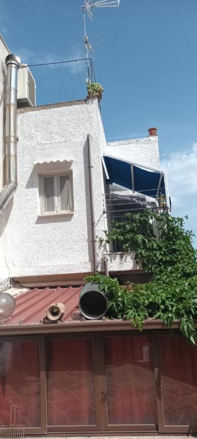 Sabrina'S House Apartment Giardini Naxos Ngoại thất bức ảnh