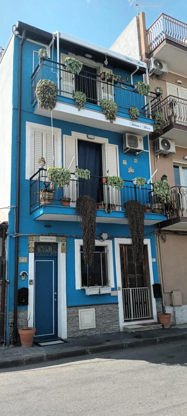 Sabrina'S House Apartment Giardini Naxos Ngoại thất bức ảnh
