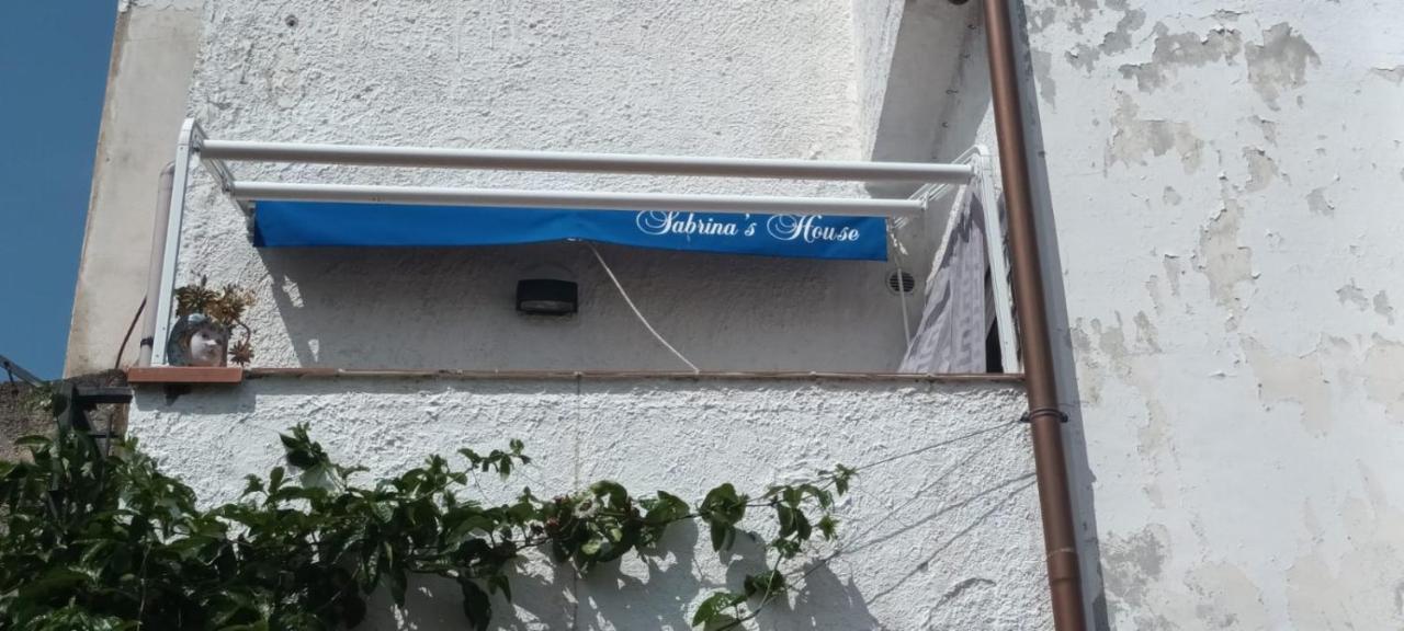 Sabrina'S House Apartment Giardini Naxos Ngoại thất bức ảnh