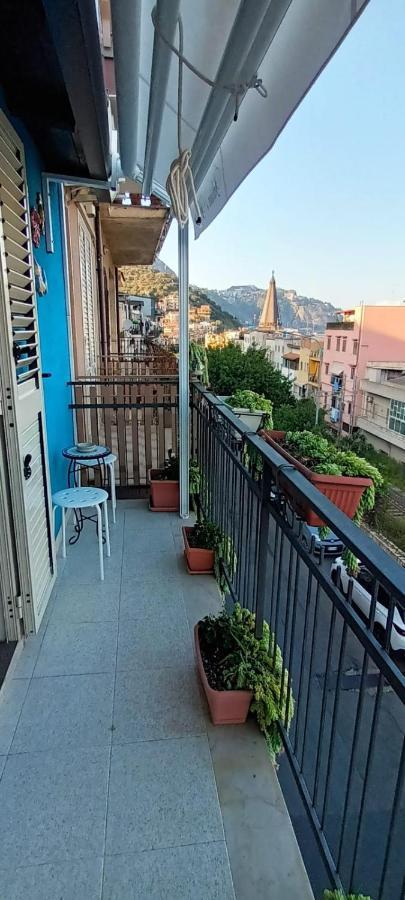 Sabrina'S House Apartment Giardini Naxos Ngoại thất bức ảnh